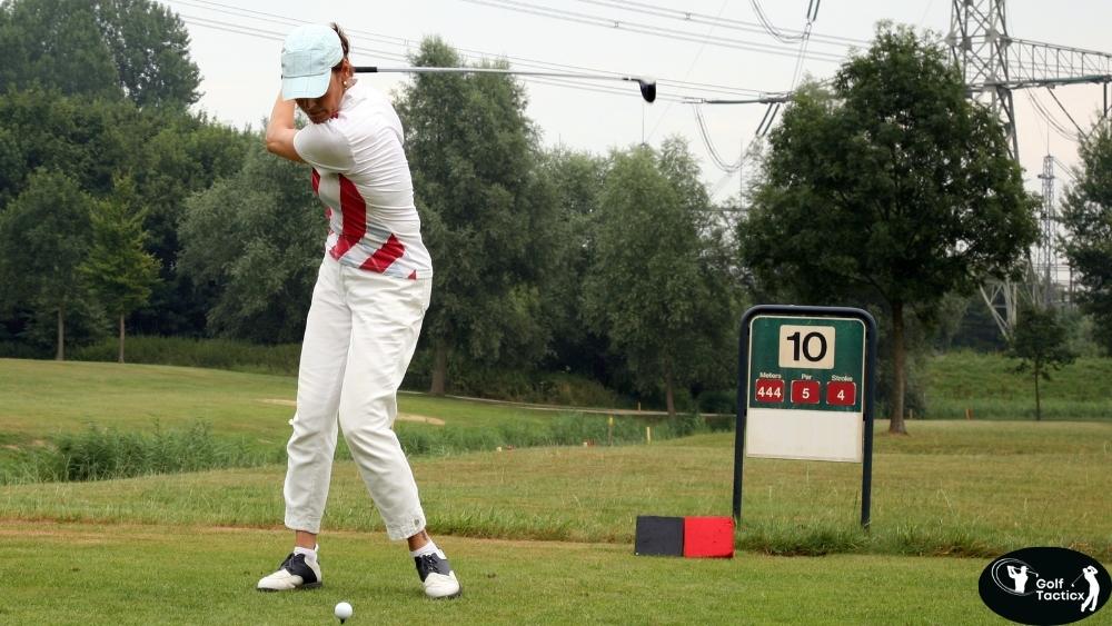 Achieving a Consistent Backswing: A Beginner’s Guide