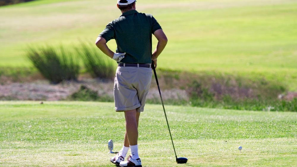 Mastering the Follow Through in Your Golf Swing: A Beginner’s Guide