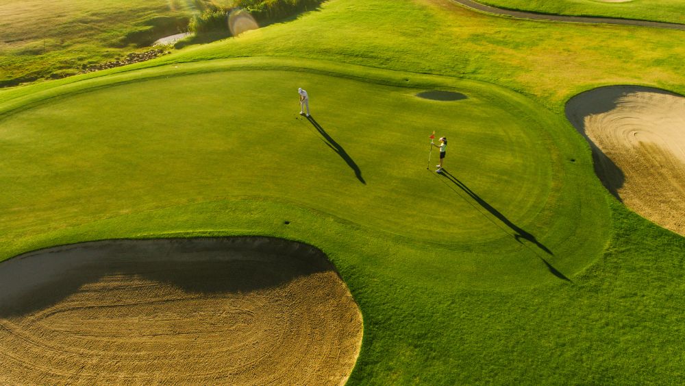 Simulating On-Course Pressure During Practice