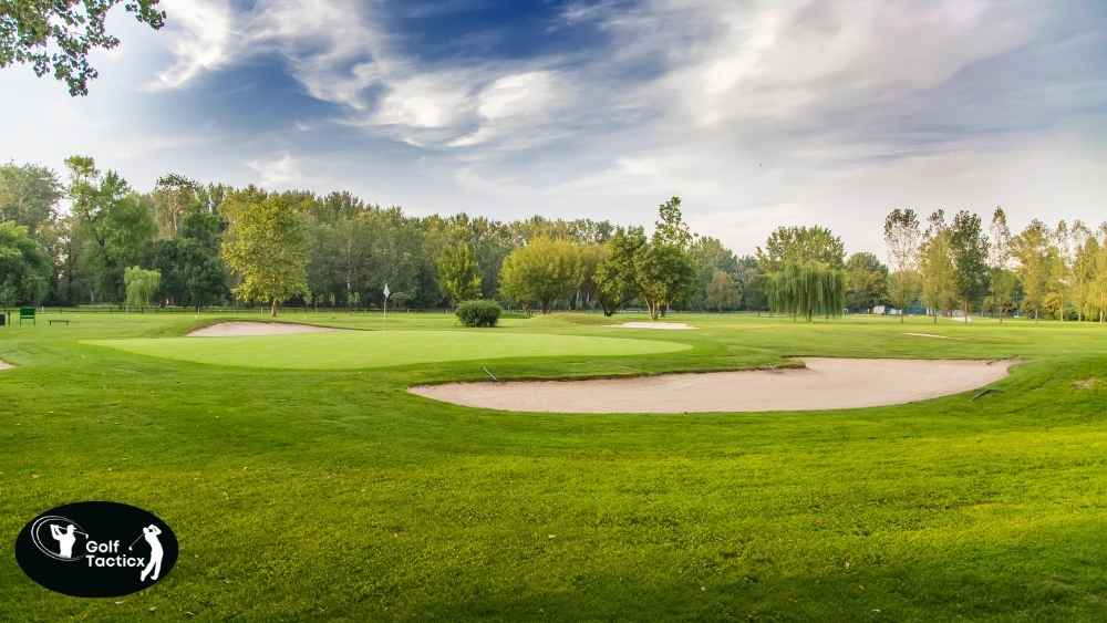 How to Train Your Eyes to Read Breaks in Golf Like a Pro